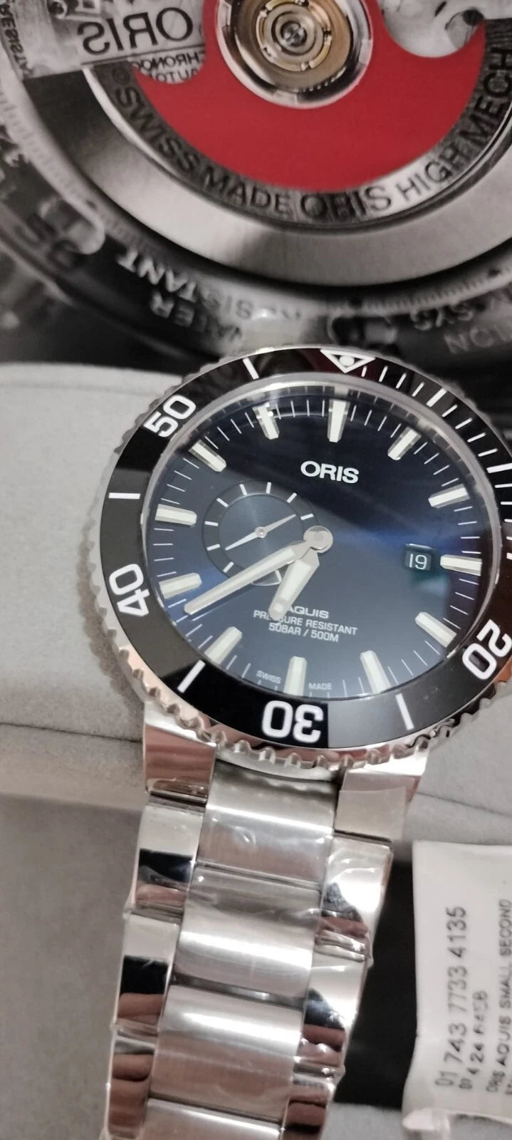 NEW ORIS 01 743 7733 4135-07 8 24 05PEB AQUIS SMALL SECOND, DATE MENS WATCH