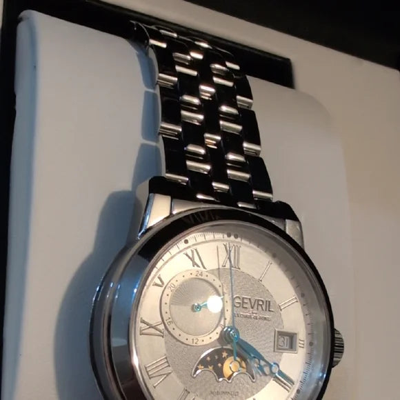 Gevril Madison  Roman numerals Automatic Men's   Watch - 2590 Limited Edition.
